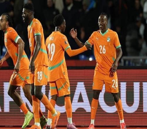 意天空,扎莱夫斯基,停赛,188金宝博官网,188bet金宝博,188bet备用网址,188金宝博官网