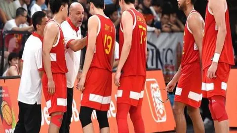 激战正酣！多特制霸德甲，力压拜仁8分领跑，斯图加特四轮不败冲刺三甲巅峰！