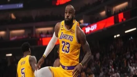 詹俊称赞：切尔西展现赛季巅峰对决，前曼城球星展露超凡天赋